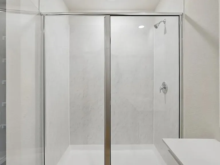 505 Lansdowne Dr — Photo 1