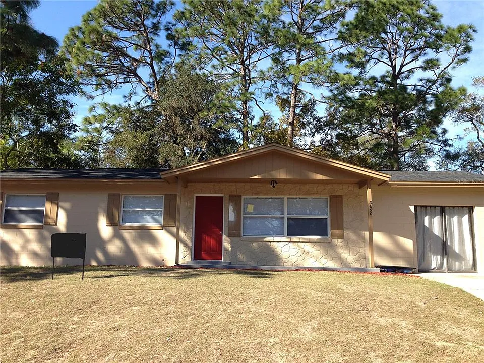 3650 Trianon Dr
