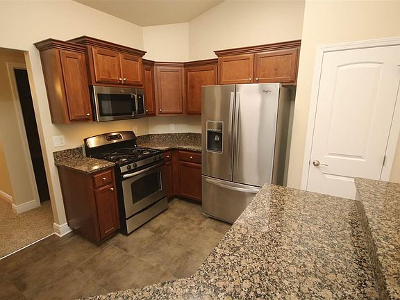 4th image of 4580 Belvedere Cir