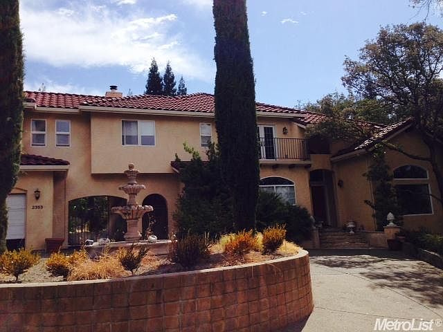 1st image of 2353 Dartmouth Pl