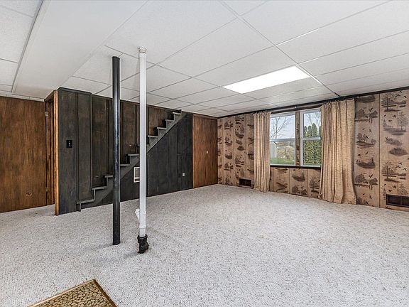 5th image of 2688 Marywood Dr