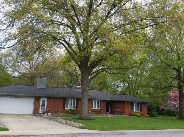 418 N Jackson St, Trenton, IL 62293
