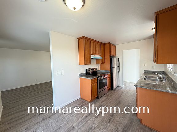 3rd image of 200 Westwood St #200