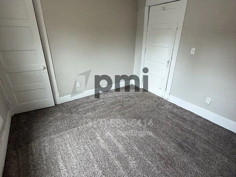 3502 N Kenwood Ave — Photo 18