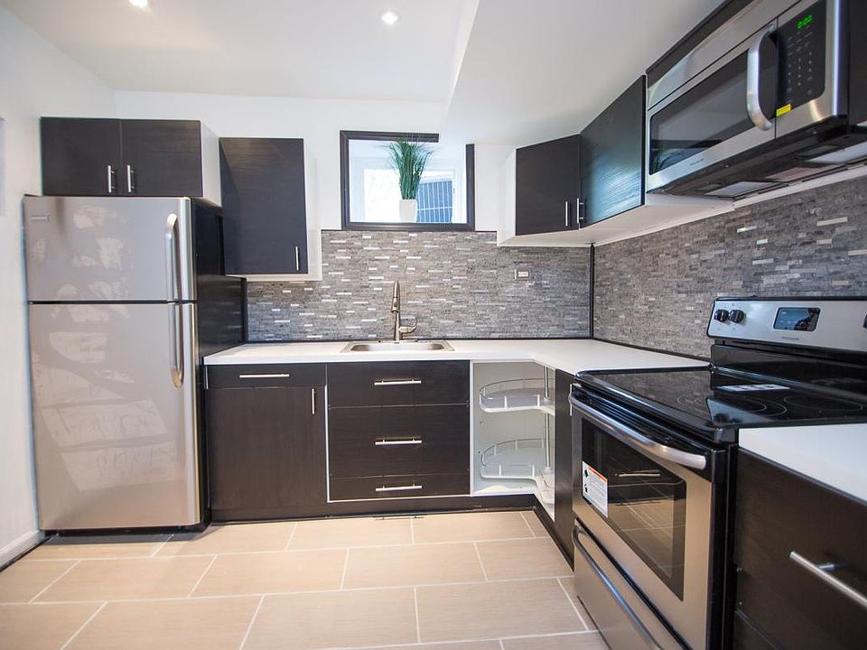 Modern Kitchen with brand new stainless steel appliances