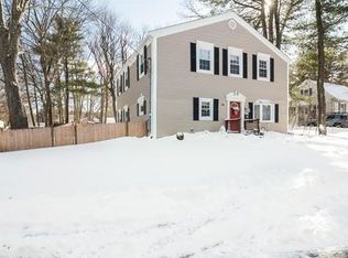 49 Berlin St, Rockland, MA 02370