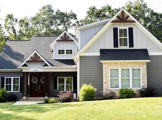 4592 36th St NE, Hickory, NC 28601