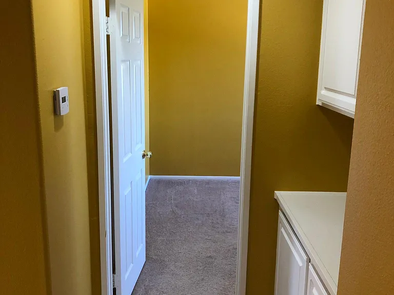 27162 Swift St — Photo 16