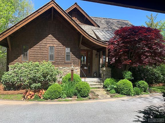 2nd image of 778 Highlands Cove Dr