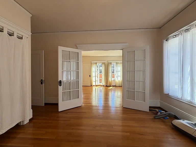 2726 Dwight Way — Photo 12
