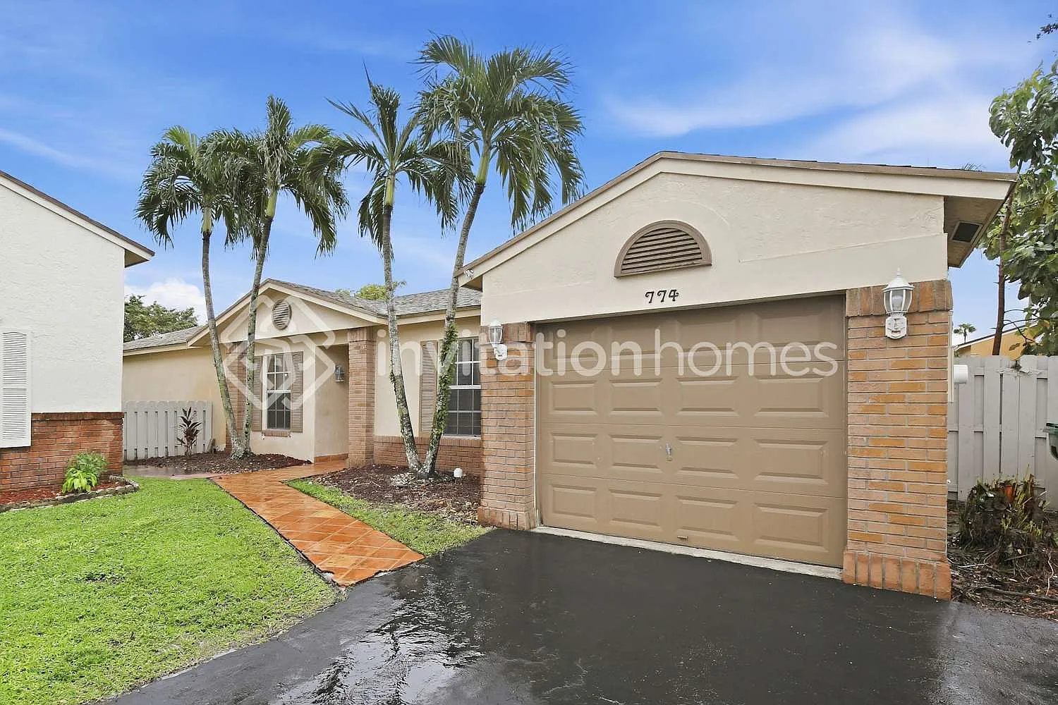 774 Cumberland Ter Davie, FL 33325 — Photo 1