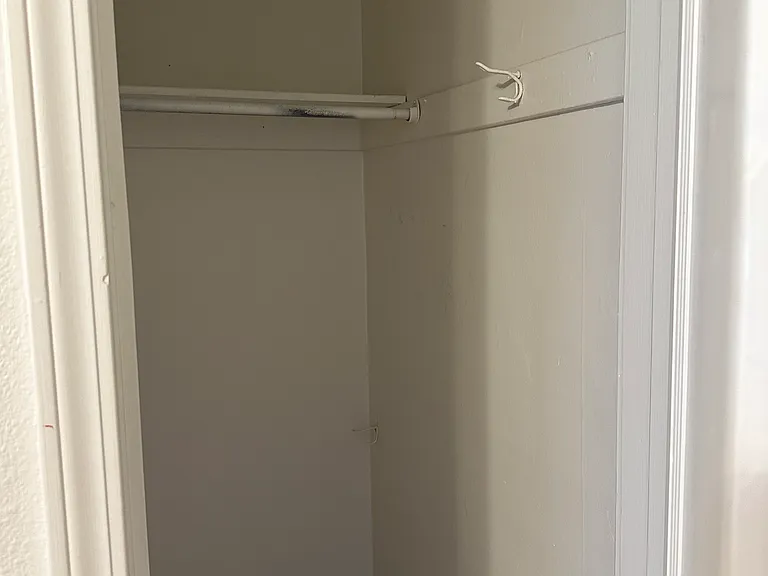1811 Commercial Way #A — Photo 16