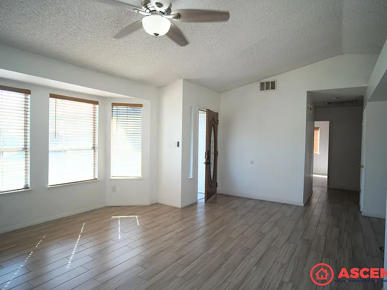8012 Cold Spray Ct — Photo 4