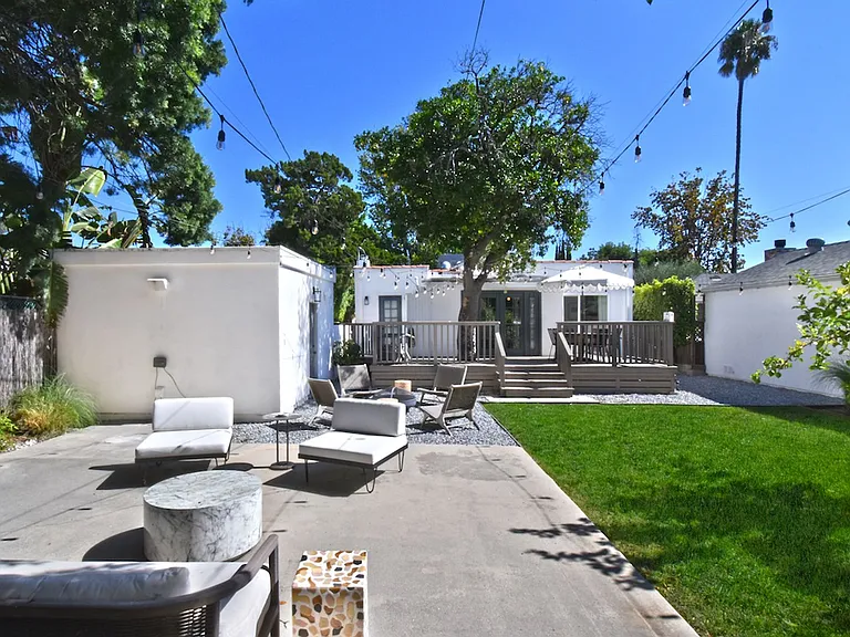 5653 Beck Ave — Photo 50