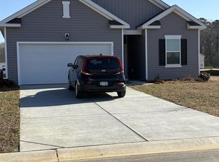 231 Linares St, Loris, SC 29569