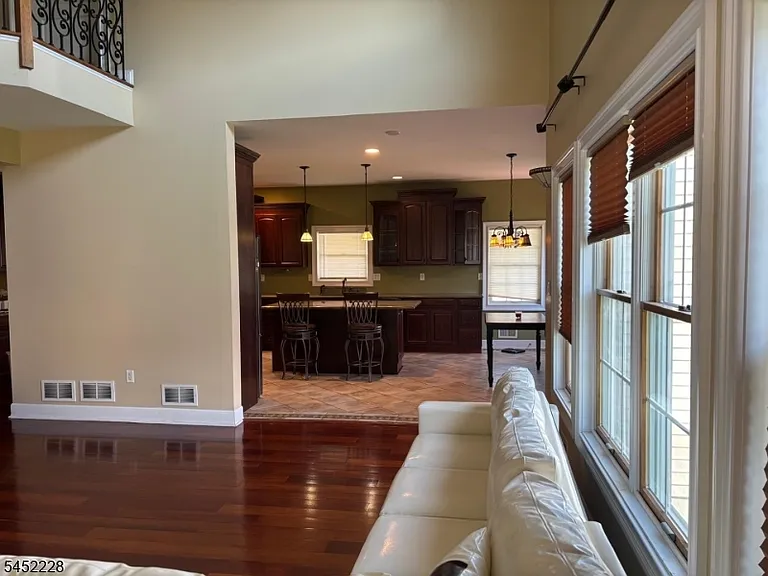 17 Aaron Ct — Photo 8