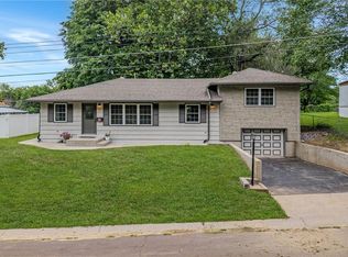 606 S 23rd St, Lexington, MO 64067