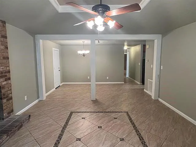 3 bed, 2.0 bath, 1344 sqft, $1,995 — Photo 4