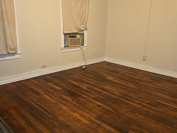 5th image of 312 N Logan Street