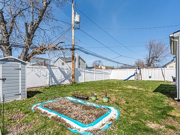 3rd image of 65 Prentice Road
