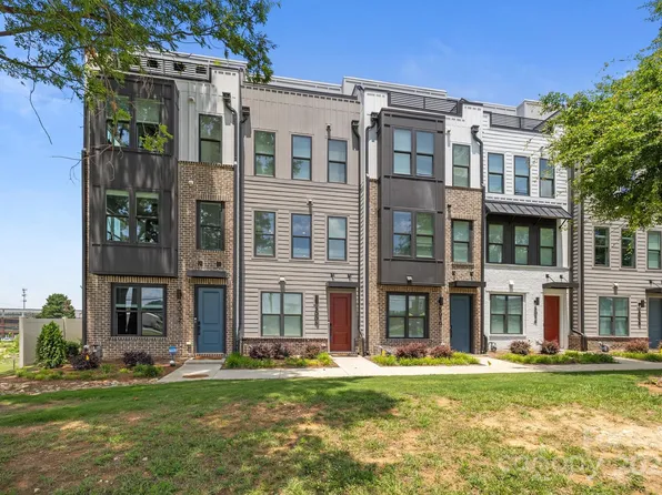 5006 Tiny Ln, Charlotte, NC 28203