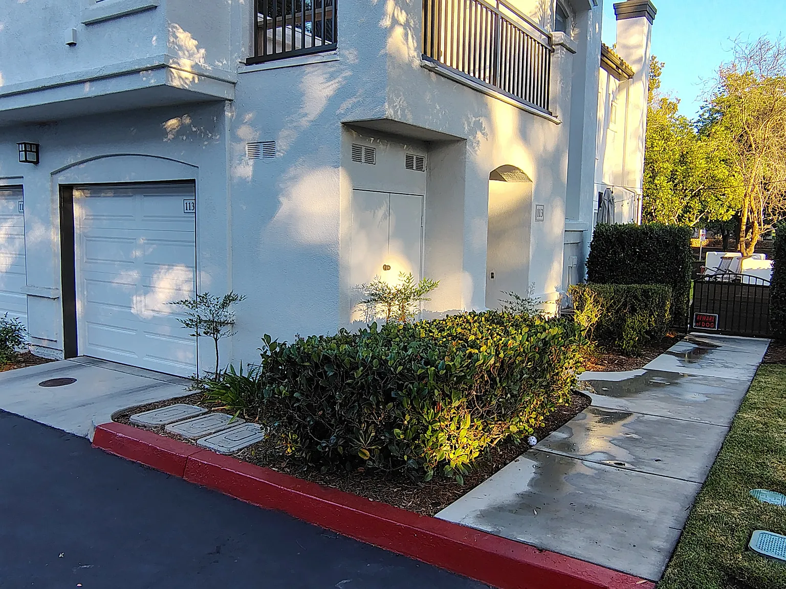 2 bed, 975 sqft, $1,400 — Photo 2