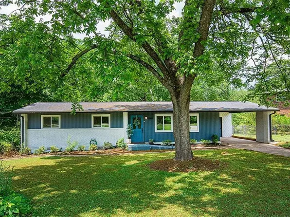 1589 Austin Dr, Decatur, GA 30032