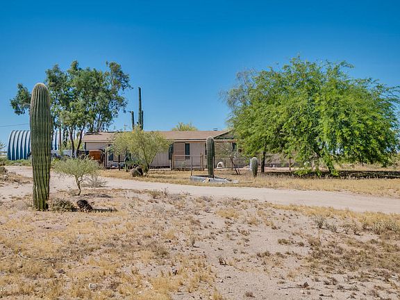 2nd image of 10835 N Showdown Ln