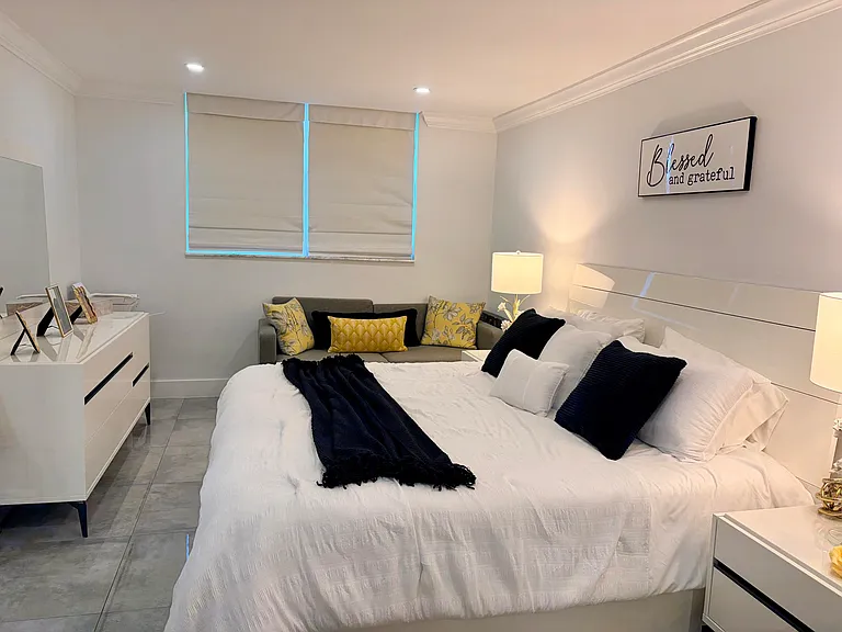 1505 N Riverside Dr #1403 — Photo 18