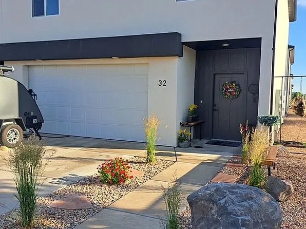 2875 Cody Dr Unit 32, Cedar City, UT 84720