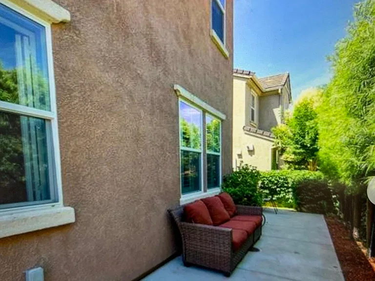 8056 Linda Isle Ln — Photo 10