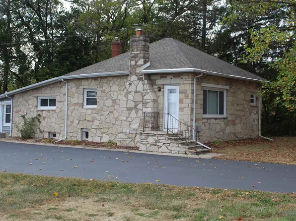 2724 Kilburn Ave, Rockford, IL 61101