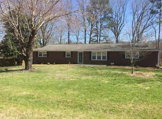 141 Lake Dr, Winston Salem, NC 27107