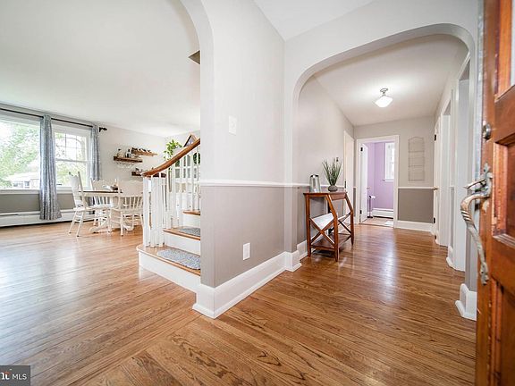 5th image of 1602 Harrison Ave