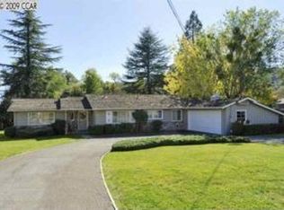 3 Estabueno Dr, Orinda, CA 94563