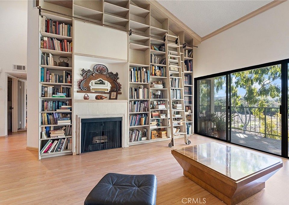 1st image of 4311 Apricot Dr