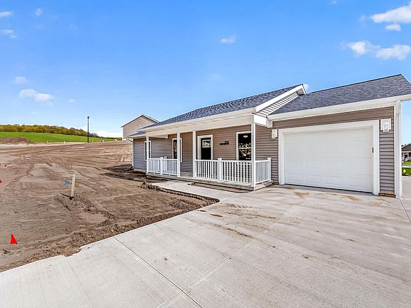 2nd image of 289 Aspen Hill Dr