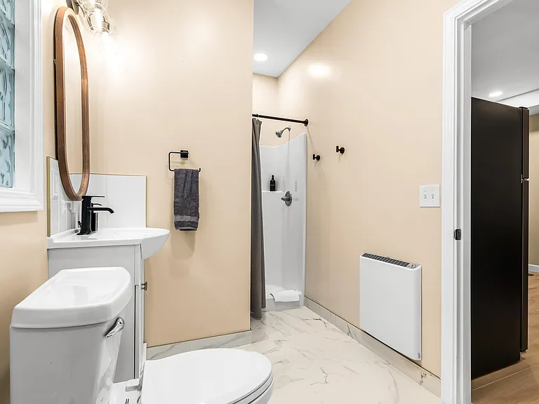 295 Euclid St #3 — Photo 15