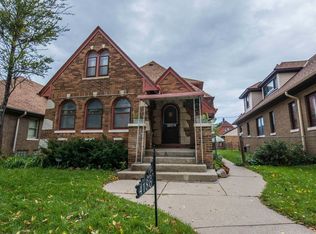 4186 N 16th St, Milwaukee, WI 53209