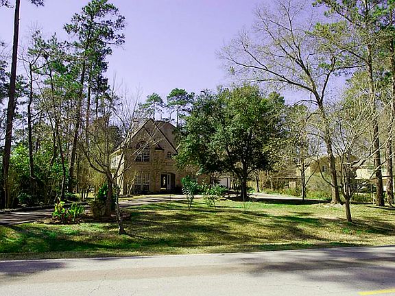 2nd image of 684 Stonewall Jackson Dr