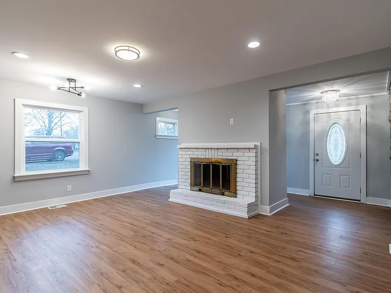 3823 Saunders Ave — Photo 10