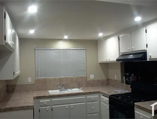 43756 La Paz Ln — Photo 1