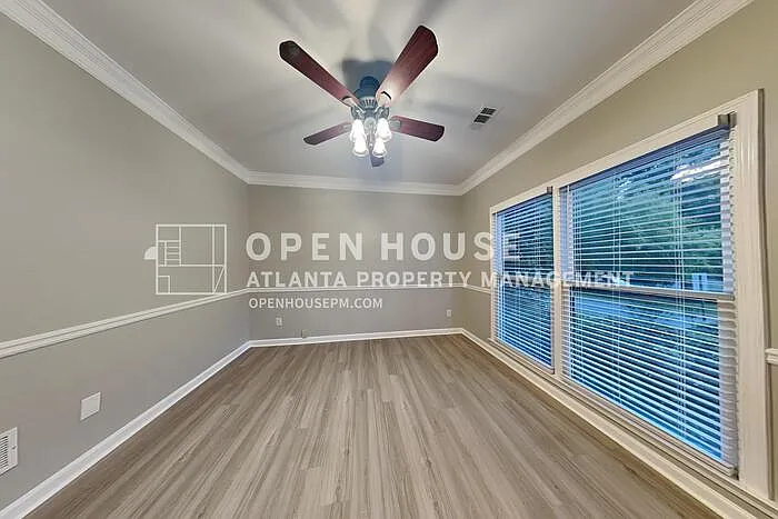 3174 Vickery Dr NE — Photo 5