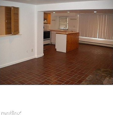 2nd image of 173 Wolfpit Ave