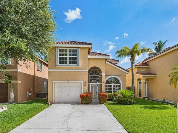 7835 Springfield Lake Drive, Lake Worth, FL 33467