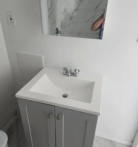 609 Arctic St #4 — Photo 3