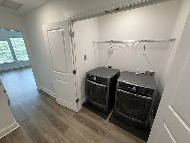 438 Grand Oaks Rd — Photo 9