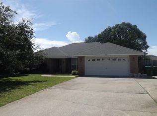 1330 Connemara Cir, Gulf Breeze, FL 32563