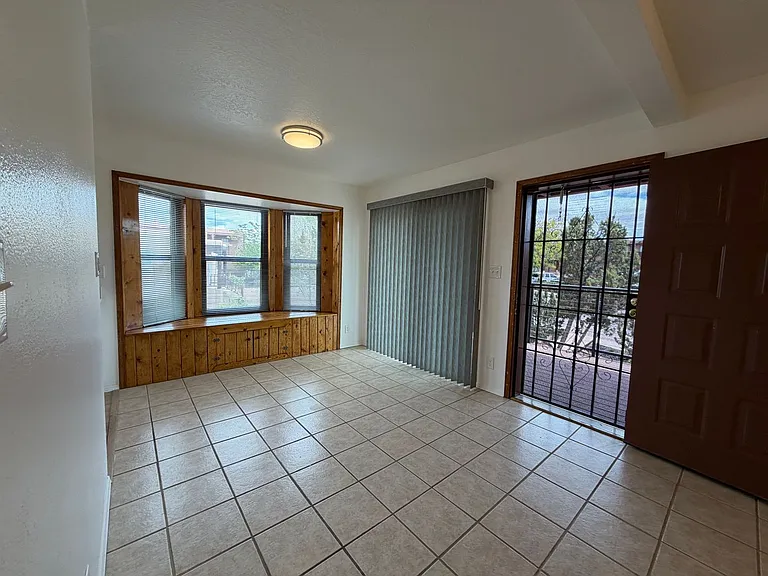 1307 Rufina Ln #4 — Photo 6