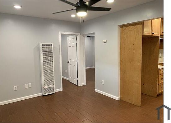 3rd image of 1148 E 120th St APT 2